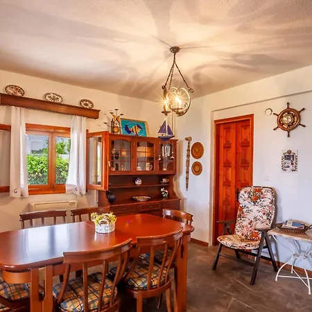 Vakantiehuis Coastal Rustic House Polychrono