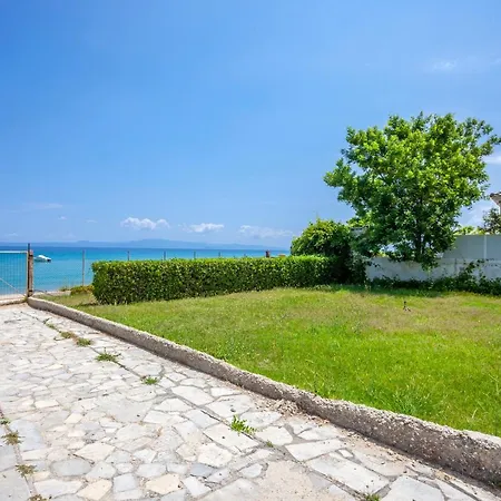 Coastal Rustic House Vakantiehuis *