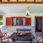 Coastal Rustic House * Polychrono