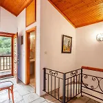 Coastal Rustic House Сasa de vacaciones
