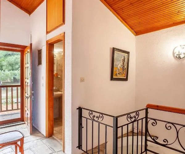 Coastal Rustic House Nyaraló
